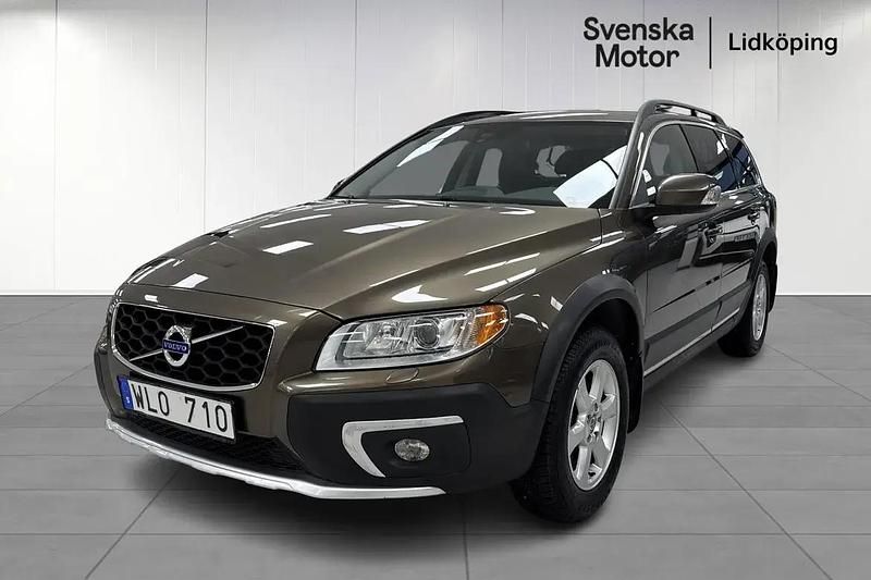 Brun Begagnad 2013 Volvo XC70 Summum SUV | 229 900 kr (Dyr) - Bild 1/4