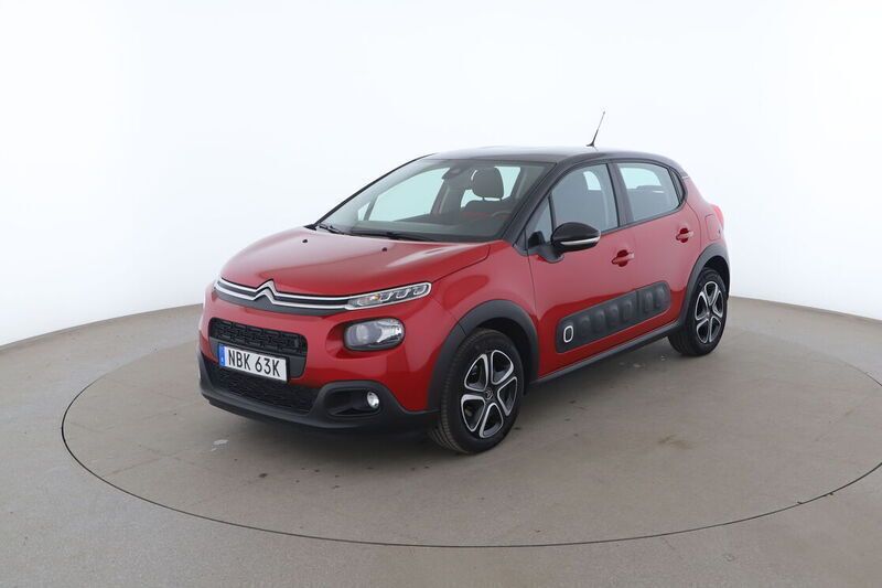 Röd Begagnad 2020 Citroën C3 PureTech Halvkombi | 140 000 kr (Marknadspris) - Bild 1/4
