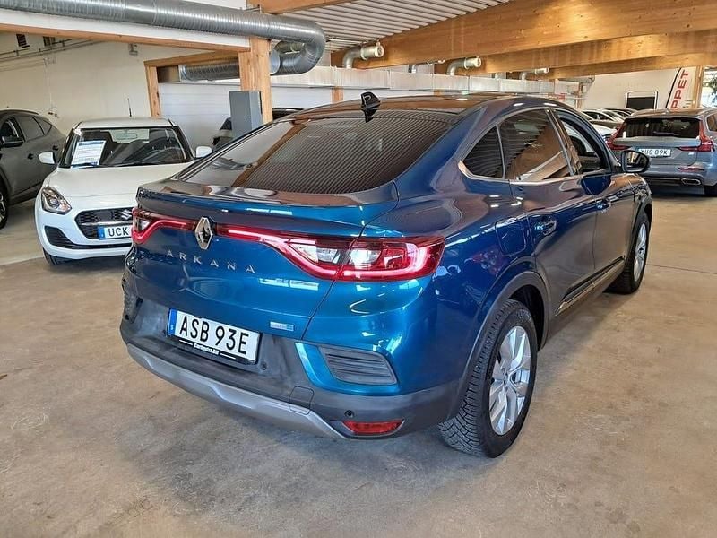 Begagnad Renault Arkana 94 HK (69 kW) 2022 Turkosblåmet SUV