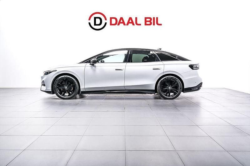 Begagnad VW ID.7 Pro 210 kW (286 HK) 2024 Vit Halvkombi