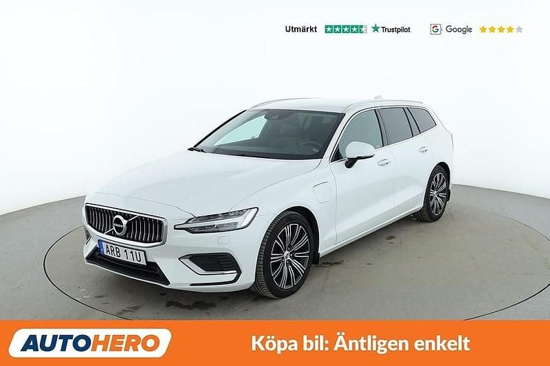 Vit Begagnad 2020 Volvo V60 Inscription Kombi | 317 000 kr (Bra pris) - Bild 1/4