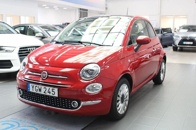 Röd Begagnad 2016 Fiat 500 Lounge Halvkombi | 79 900 kr (Bra pris) - Bild 1/4
