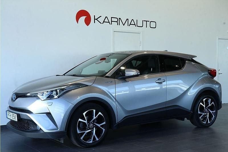 Mörkgrå Begagnad 2019 Toyota C-HR Edition SUV | 229 900 kr (Marknadspris) - Bild 1/4