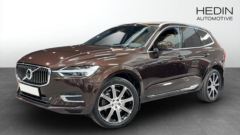 Begagnad Volvo XC60 Inscription 392 HK (288 kW) 2020 Brun SUV