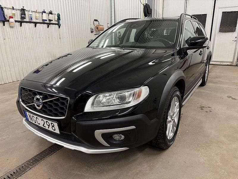 Begagnad Volvo XC70 Standard 181 HK (133 kW) 2016 Svart Kombi