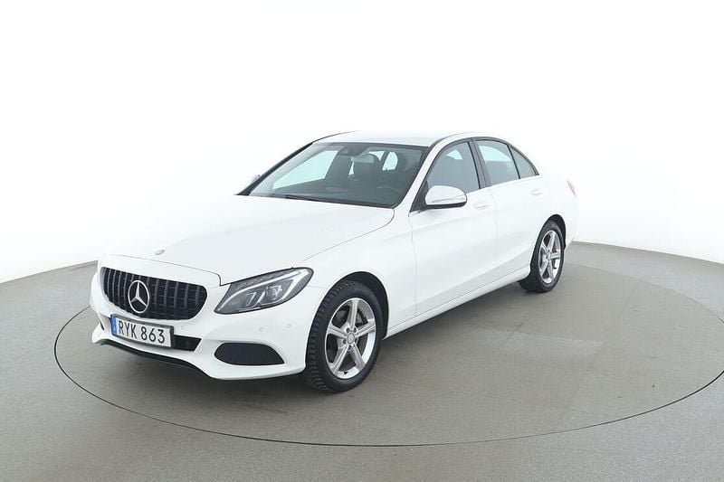 Vit Begagnad 2015 Mercedes C220 Sedan | 152 000 kr (Marknadspris) - Bild 1/3