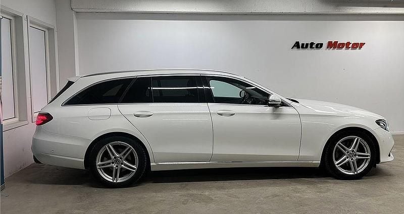 Begagnad Mercedes E220 194 HK (142 kW) 2019 Vit Kombi