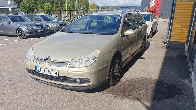 Brun Begagnad 2006 Citroën C5 Kombi | 15 000 kr (Marknadspris) - Bild 1/4