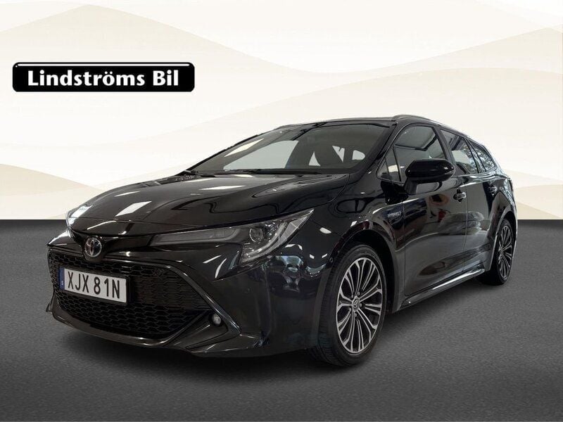 Svart Begagnad 2020 Toyota Corolla Style Kombi | 224 900 kr (Marknadspris) - Bild 1/3