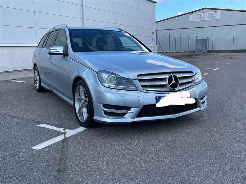 Begagnad 2013 Mercedes C220 AMG Kombi | 85 000 kr - Bild 1/4