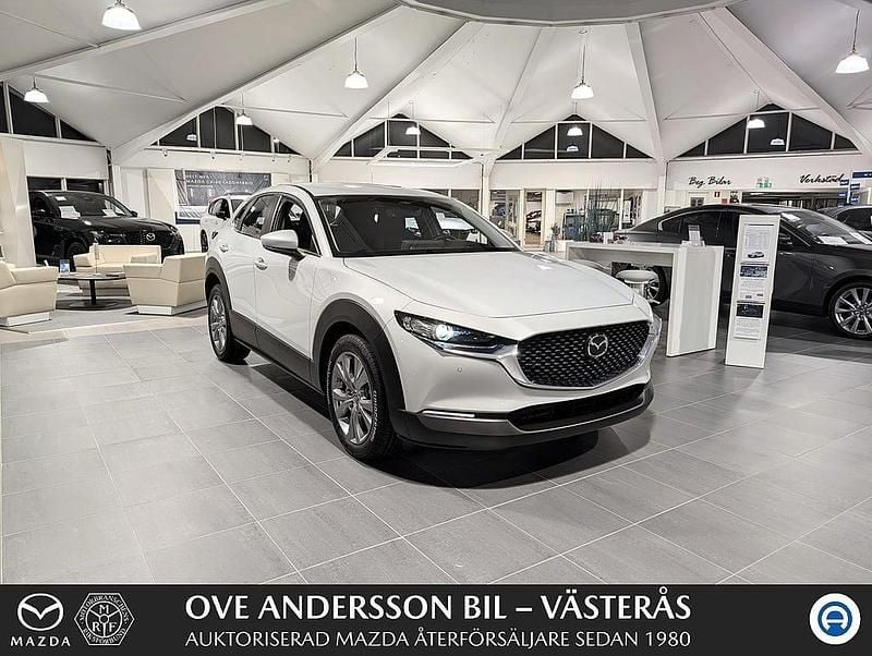 Vit/silver Ny 2026 Mazda CX-30 Center-Line SUV | 325 600 kr - Bild 1/4