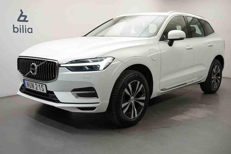 Vit Begagnad 2021 Volvo XC60 SUV | 299 900 kr (Bra pris) - Bild 1/1