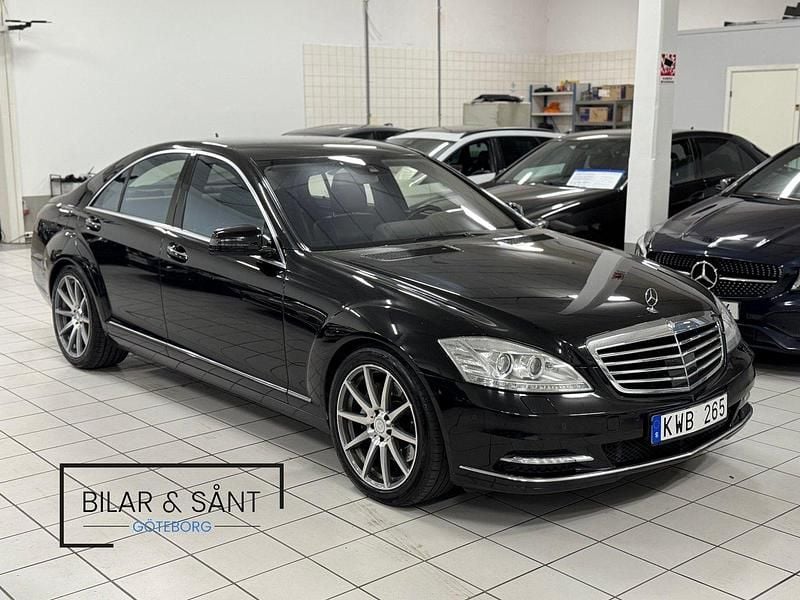 Svart Begagnad 2010 Mercedes S500 Sedan | 159 900 kr - Bild 1/4