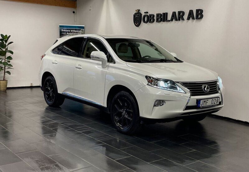 Vit Begagnad 2013 Lexus RX450h Luxury Line SUV | 159 900 kr (Bra pris) - Bild 1/4