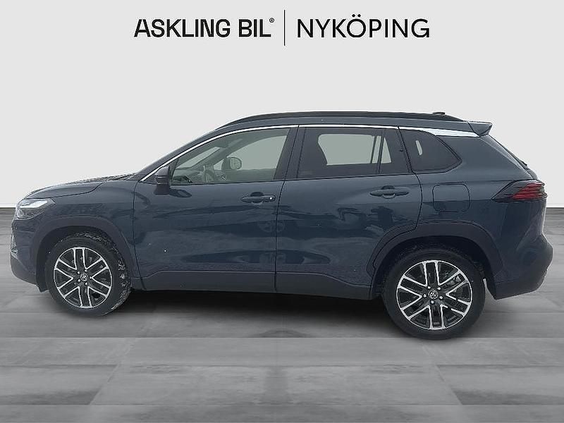 Begagnad Toyota Corolla Cross Executive 197 HK (144 kW) 2025 Silver SUV