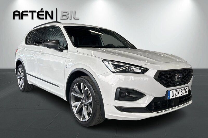 Vit Begagnad 2020 Seat Tarraco FR SUV | 299 800 kr (Marknadspris) - Bild 1/3