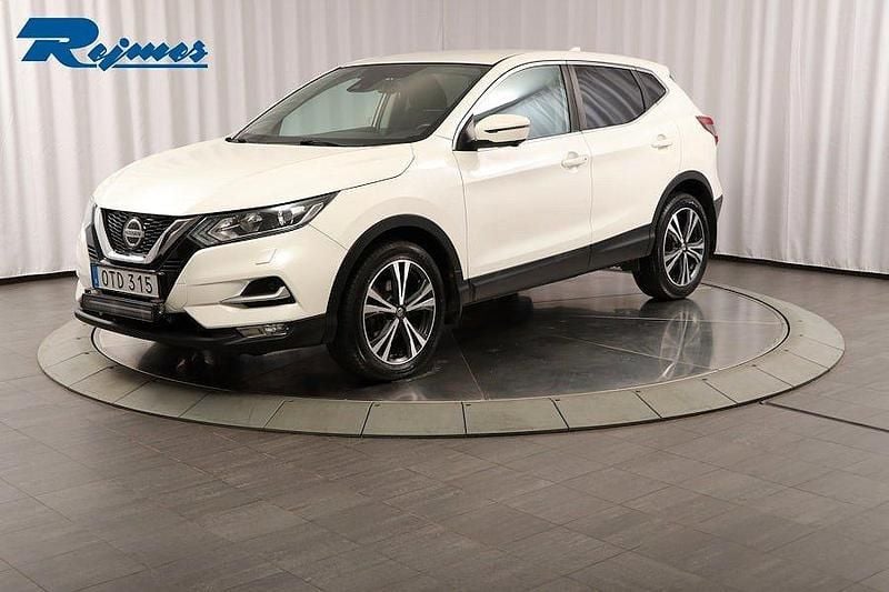 Vit Begagnad 2018 Nissan Qashqai SUV | 149 800 kr (Bra pris) - Bild 1/4