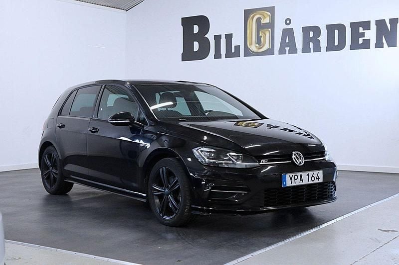 Svart Begagnad 2018 VW Golf VII GT Halvkombi | 199 900 kr (Marknadspris) - Bild 1/4