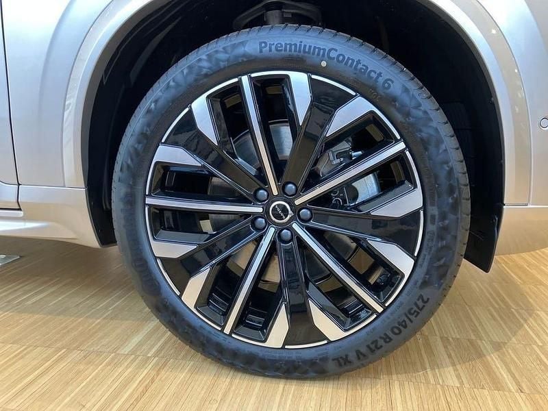 Ny Volvo XC90 Ultra 462 HK (339 kW) 2025 Grå SUV