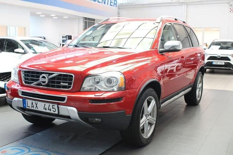 Röd Begagnad 2010 Volvo XC90 R-Design SUV | 139 700 kr (Lite dyr) - Bild 1/4