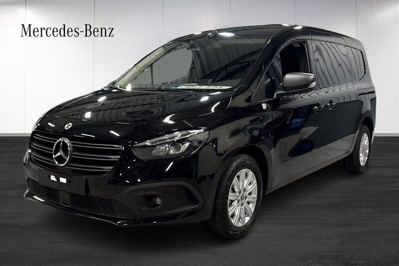 Svart Ny 2024 Mercedes Citan 112 Van | 423 750 kr (Dyr) - Bild 1/4