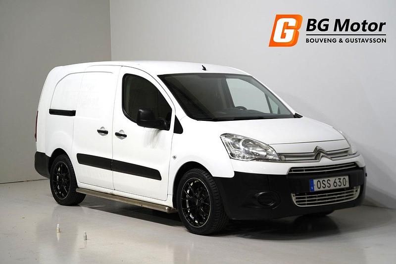 Vit Begagnad 2014 Citroën Berlingo Minibuss | 79 900 kr (Marknadspris) - Bild 1/4
