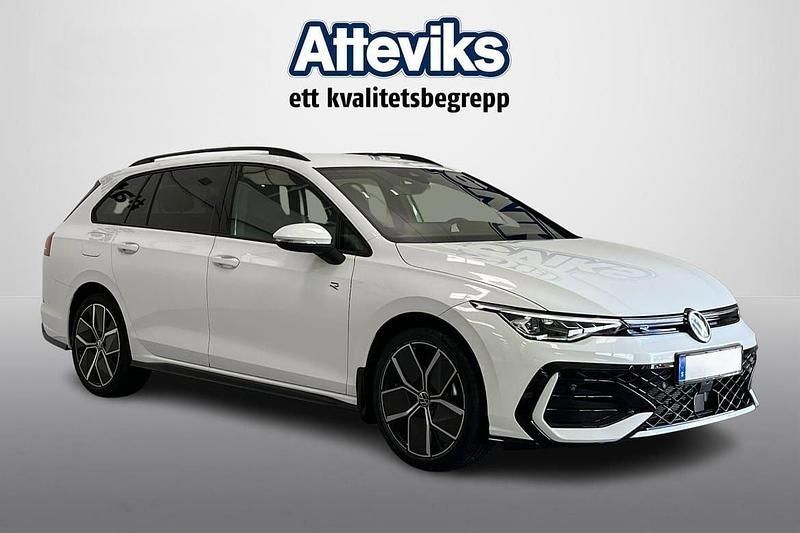 Ny 2025 VW Golf VIII Edition Kombi | 388 400 kr (Lite dyr) - Bild 1/4