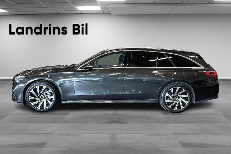 Begagnad Mercedes E300 Advanced Plus 313 HK (230 kW) 2024 Grafitgrå metallic Kombi