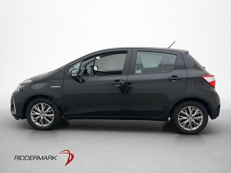 Begagnad Toyota Yaris 2018 Svart