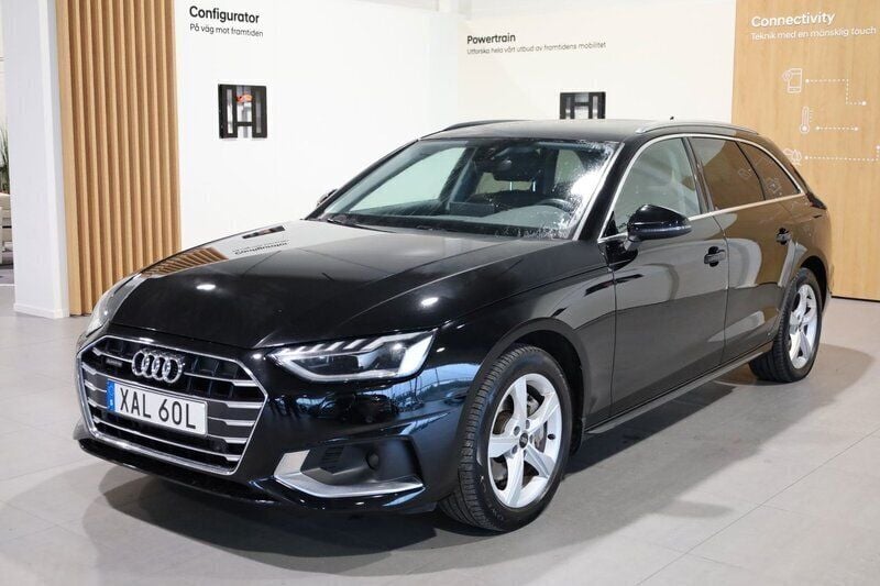 Svart Begagnad 2021 Audi A4 Advanced Kombi | 258 700 kr (Marknadspris) - Bild 1/3