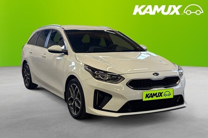 Vit Begagnad 2019 Kia Ceed Sportswagon GT-Line Kombi | 172 800 kr (Marknadspris) - Bild 1/3
