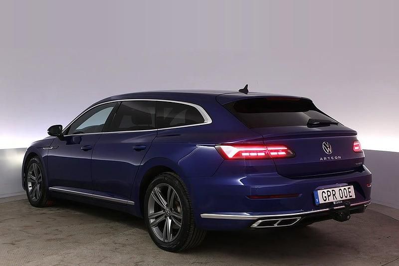 Begagnad VW Arteon R-line 156 HK (114 kW) 2022 Blå Kombi