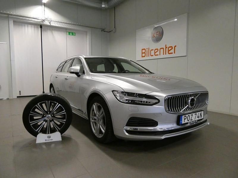 Silver Begagnad 2021 Volvo V90 Kombi | 299 900 kr (Marknadspris) - Bild 1/3
