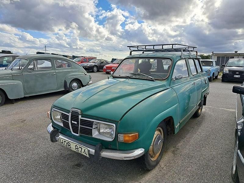 Begagnad Saab 95 65 HK (47 kW) 1975 Grön Kombi