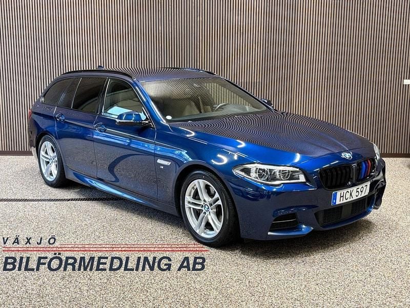 Blå Begagnad 2015 BMW 535 M Sport Kombi | 249 000 kr (Marknadspris) - Bild 1/4