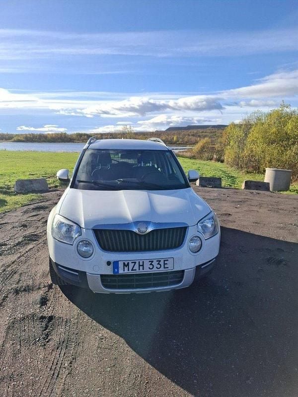 Vit Begagnad 2010 Skoda Yeti SUV | 45 000 kr (Superpris) - Bild 1/4