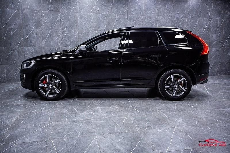 Begagnad Volvo XC60 R-Design 190 HK (139 kW) 2015 Svart SUV
