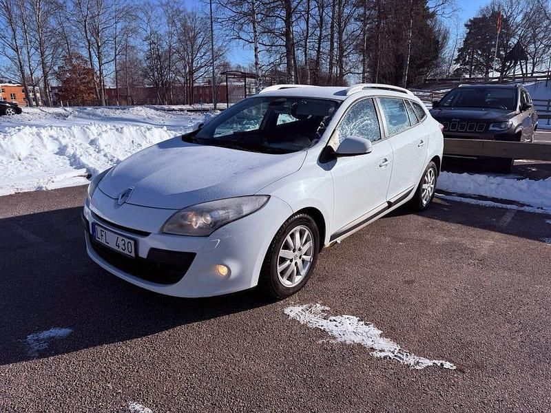 Begagnad Renault Mégane III 110 HK (80 kW) 2011
