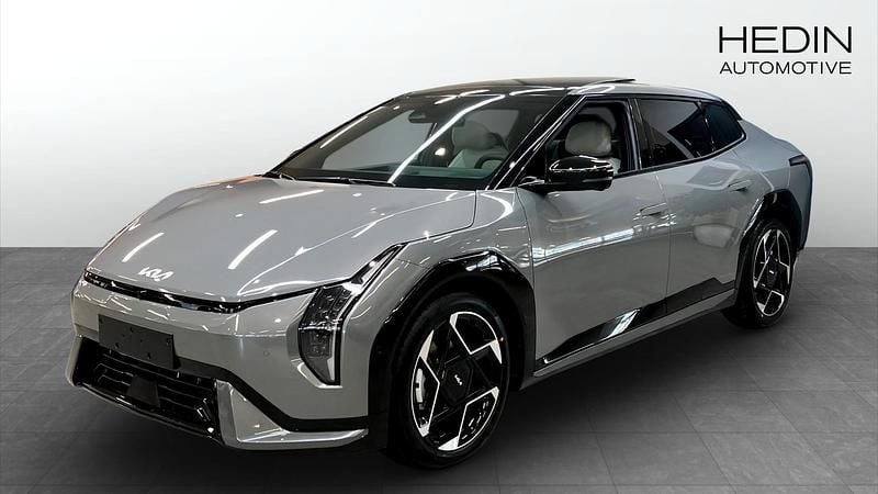 Ny 2026 Kia EV4 GT-Line Halvkombi | 644 900 kr - Bild 1/4