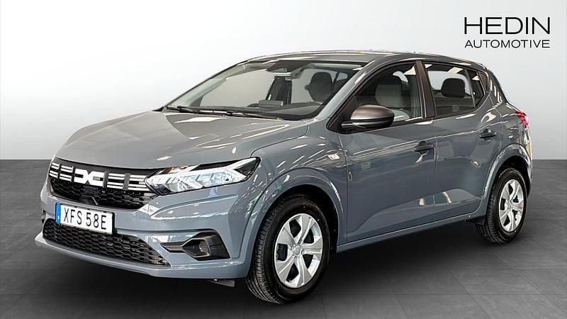 Begagnad Dacia Sandero Essentiel 91 HK (66 kW) 2025 Grå (grey) Halvkombi