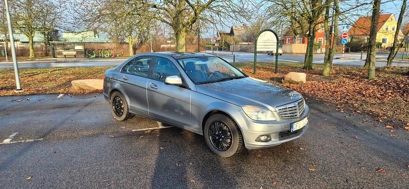 Begagnad 2008 Mercedes C280 | 55 000 kr - Bild 1/4