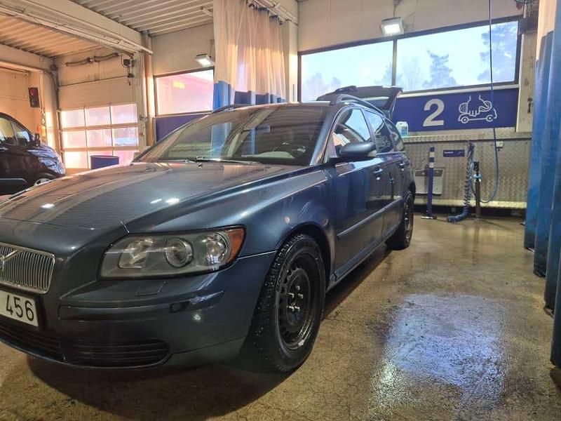 Begagnad Volvo V50 140 HK (102 kW) 2005 Kombi