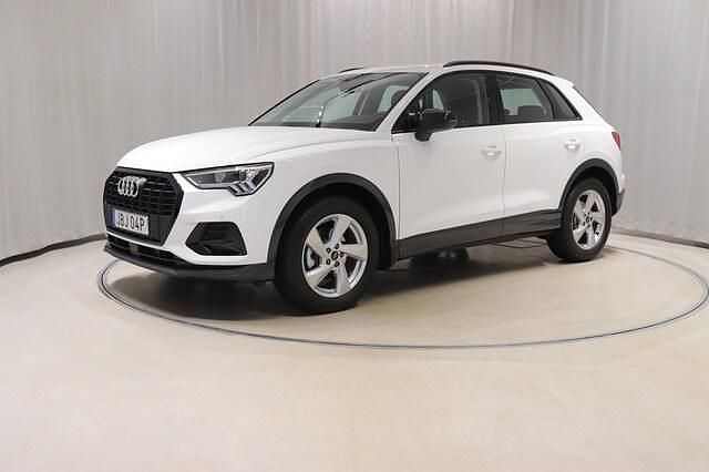 Arkonavit Begagnad 2024 Audi Q3 Advanced SUV | 358 800 kr (Marknadspris) - Bild 1/4