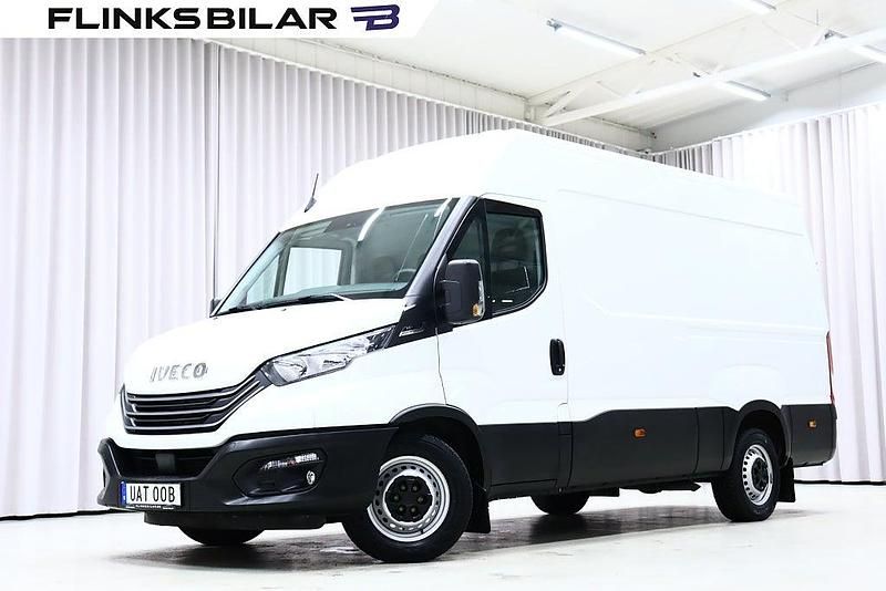 Begagnad Iveco Daily 136 HK (100 kW) 2023 Vit Van