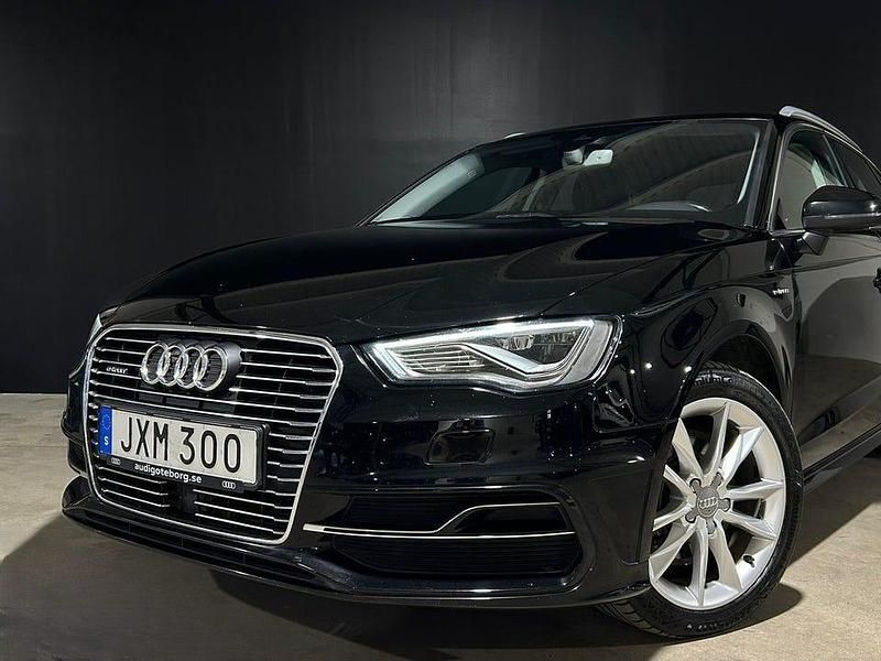 Begagnad Audi A3 Ambition 204 HK (150 kW) 2016 Svart
