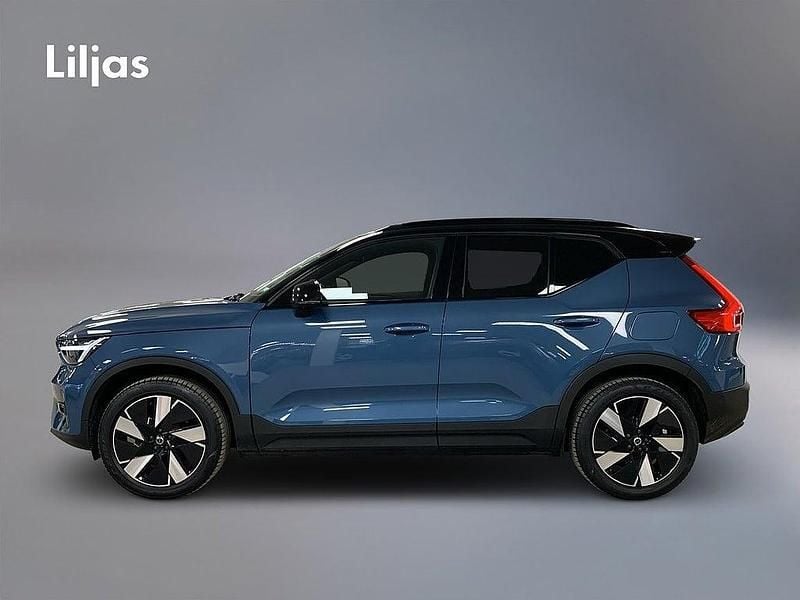 Begagnad Volvo EX40 Single Motor Extended Range 188 kW (256 HK) 2024 Blå SUV