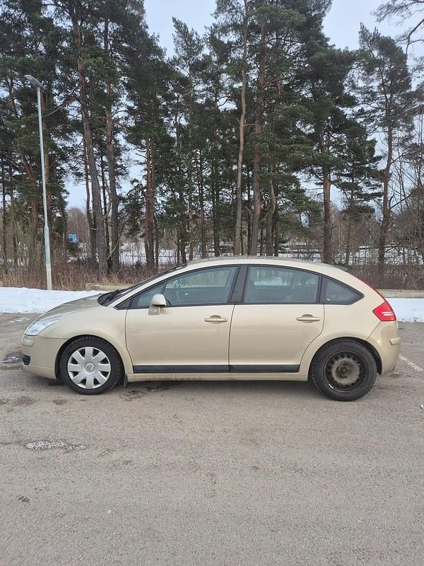 Begagnad Citroën C4 109 HK (80 kW) 2008