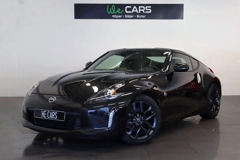Svart Begagnad 2016 Nissan 370Z Sportkupé | 239 900 kr - Bild 1/4