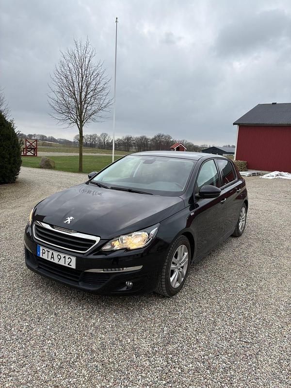 Begagnad 2016 Peugeot 308 | 85 000 kr (Marknadspris) - Bild 1/4