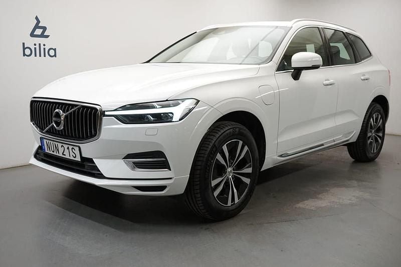 Vit Begagnad 2021 Volvo XC60 SUV | 299 900 kr (Superpris) - Bild 1/3